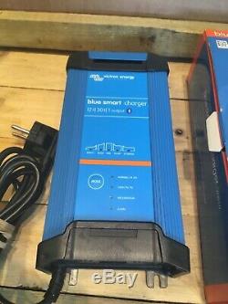 Victron Smart BlueTooth 12V IP22 Battery Charger 30A Leisure Caravan Boat Marine